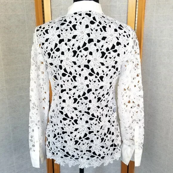 Banana Republic White Lace Top Size XS Long Sleeve Button Down Battenburg Floral - Picture 3 of 11